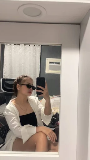 Letlet, 25
