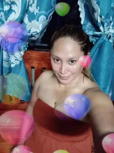 Maricel, 46