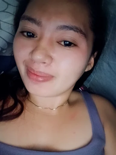 Melanie, 28