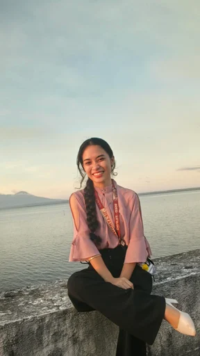 Anthonette, 19