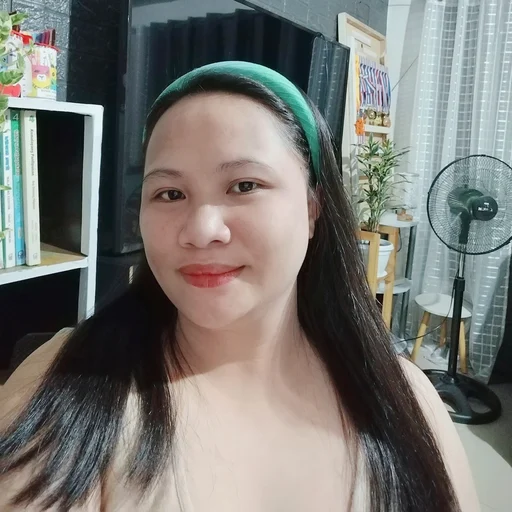 Maria, 36