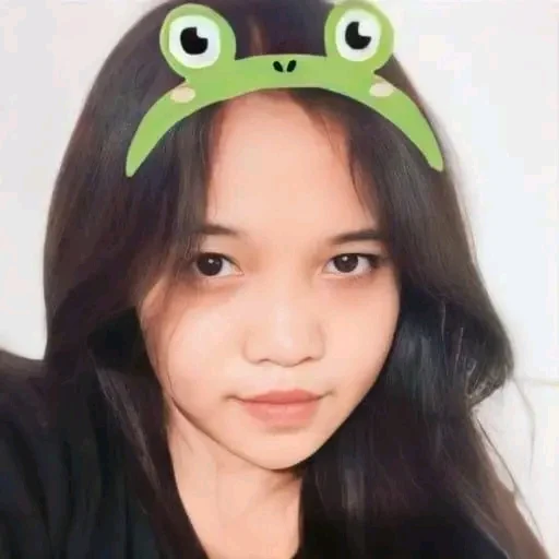 Minalyn, 21