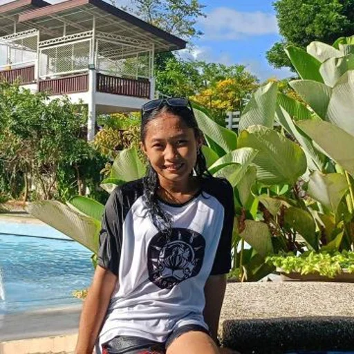 Hanna, 19