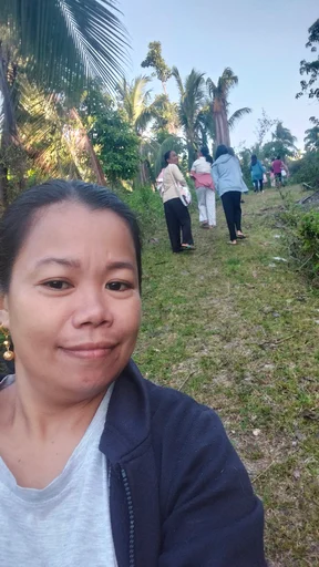 Lanie, 37