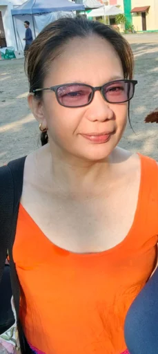 Roselyn, 49