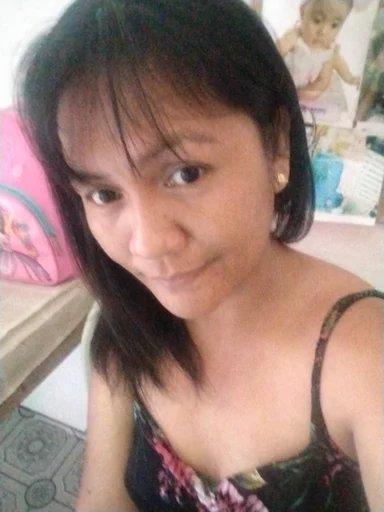 Rosemarie, 39