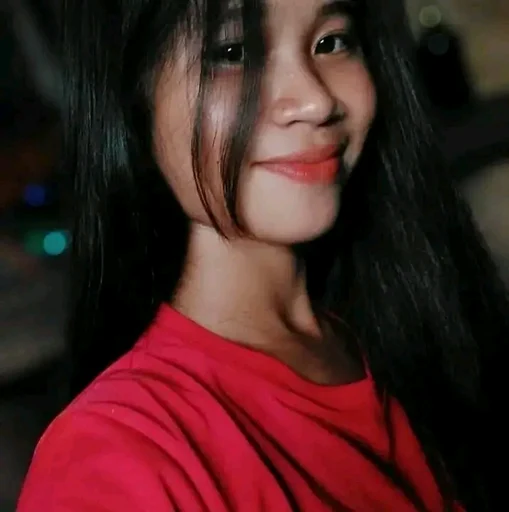 Christina, 22