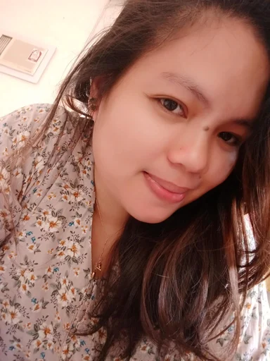 Rose, 32