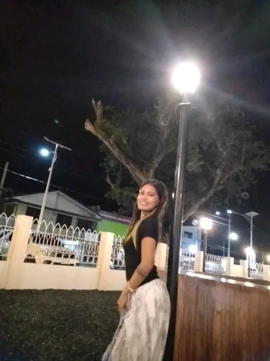 Maylyn, 20