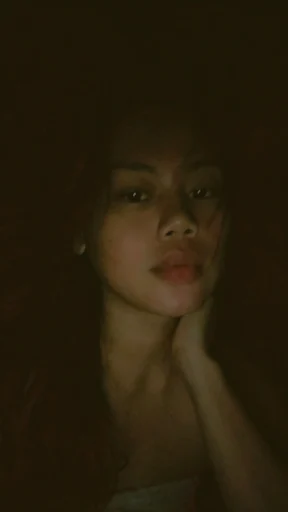 Krystel, 29