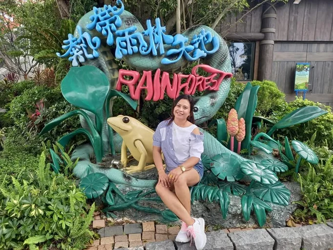 Darlene, 48