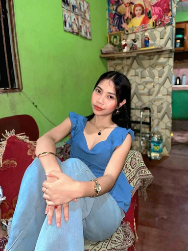 Marian, 21