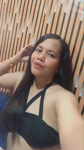 andrea, 38