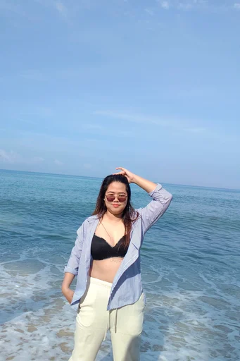Lei Margarrette, 28