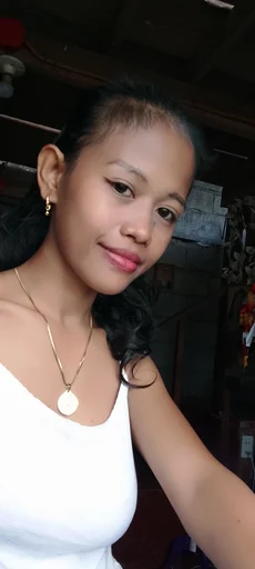 Mariallie, 24