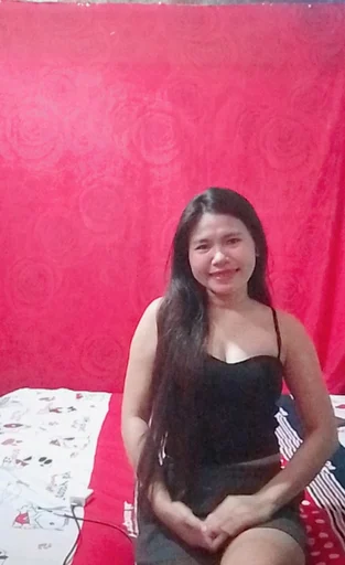 Daisy, 28