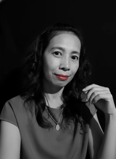 Eva, 49