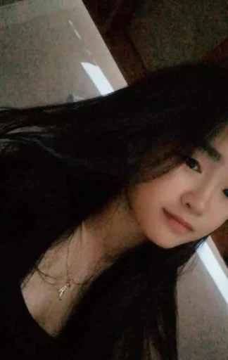 Angelyn, 20