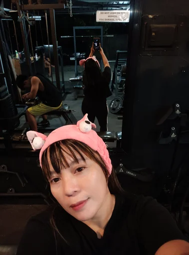 Liza, 44