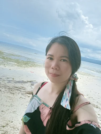 Glenda, 40