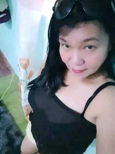 Emmalou, 47