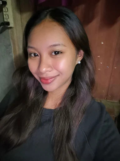 Adrianne, 18