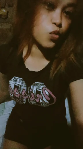 Amy, 28