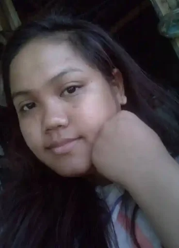 Rene Mae, 29