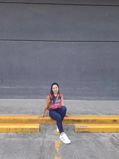 Dianarah, 27