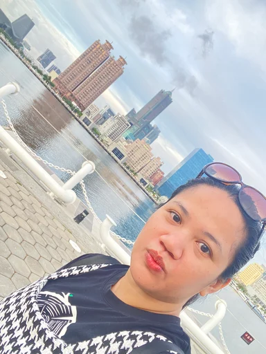Jonielyn, 37