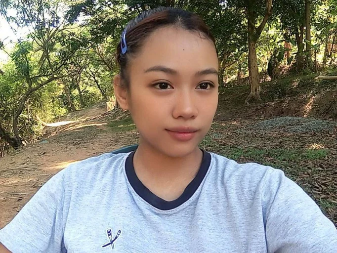 Khristine Marie, 19