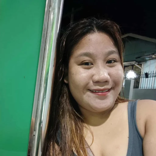 Kimberly, 31