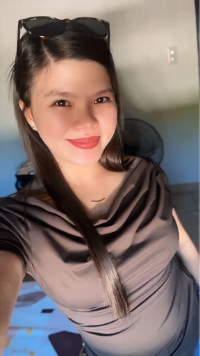Tricia, 27