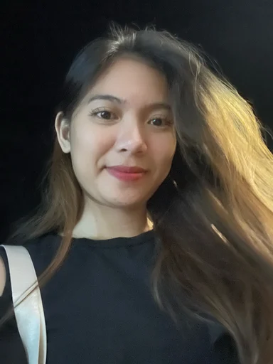 Ivy, 24