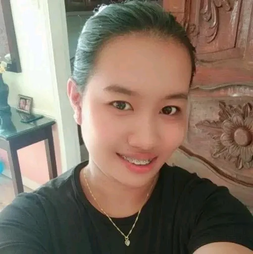 Johnna, 26