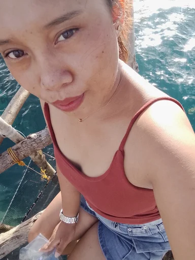 Nica, 22