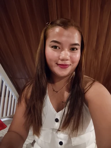 Mae, 25