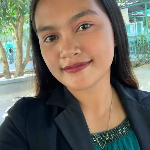 Antonette, 31