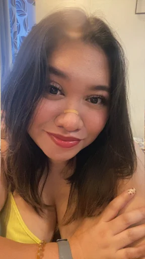 Emily, 35