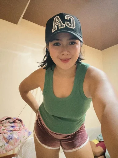 Jessica Mae, 29
