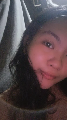 Jenny Rose, 24