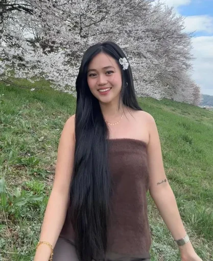 Jess, 20