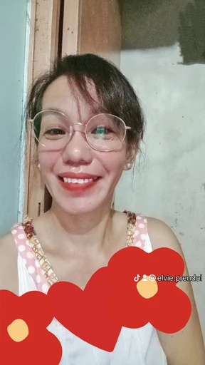 Elvie, 48