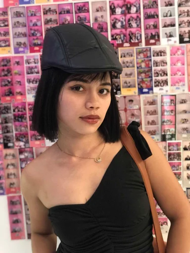 Dimple, 20