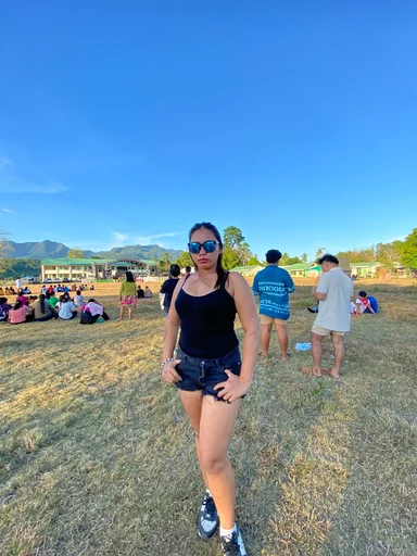 Leah, 30