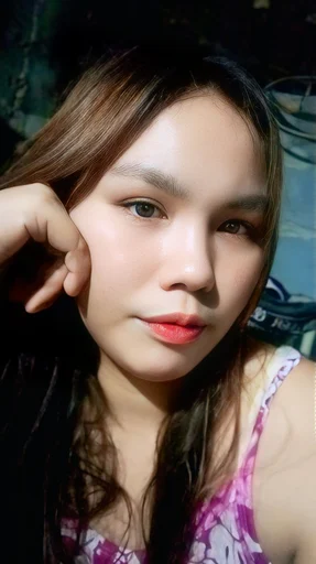Pamela, 28