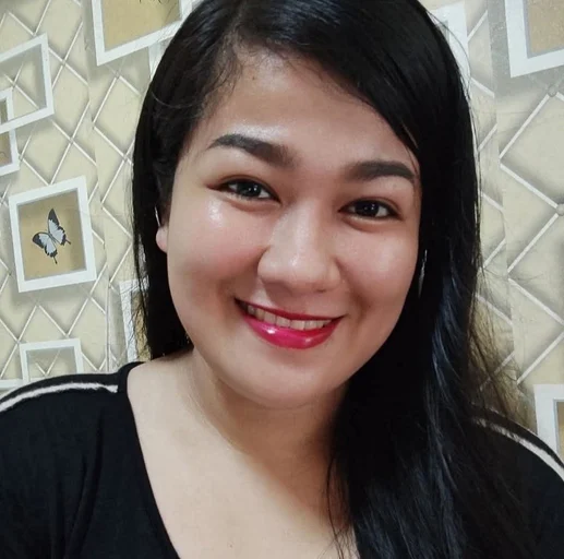 Jess, 27
