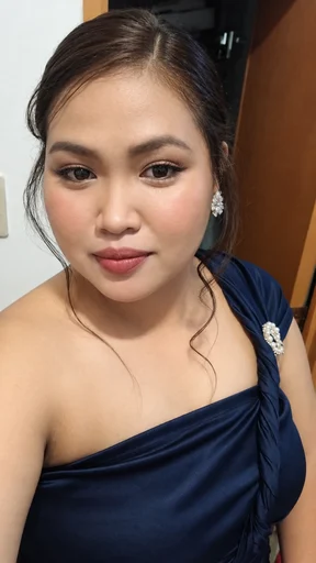 Shaina Mae, 29