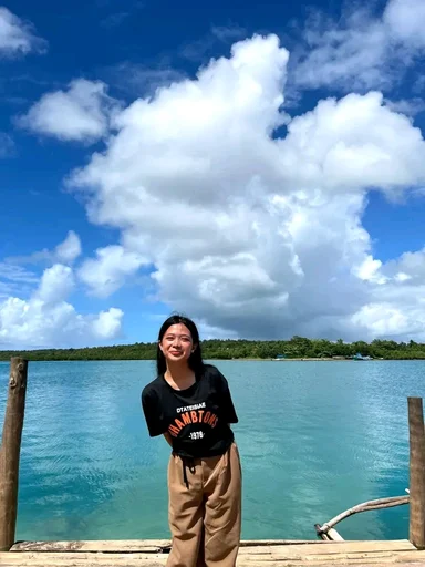 Cindylyn, 20
