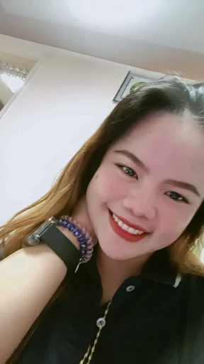 Ellaine Grace, 27